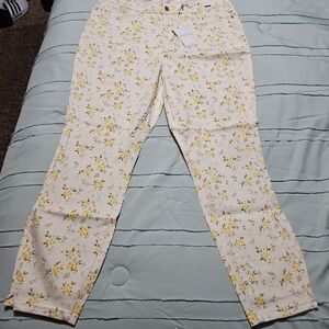 Judy Blue Yellow and White Cropped Jeans